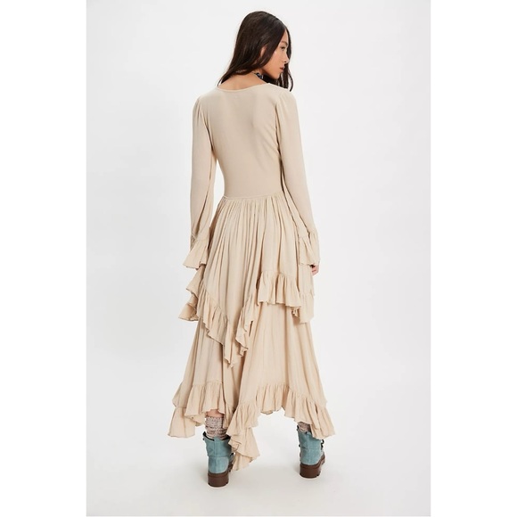 Free People Ethereal Billowy Ruffle Mamacita Maxi Dress Neutral Witchy XL NWT - Picture 9 of 17